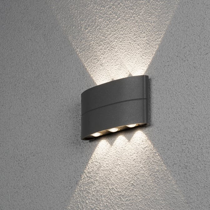 8W LED Konstsmide Chieri vägglykta Mörkgrå
