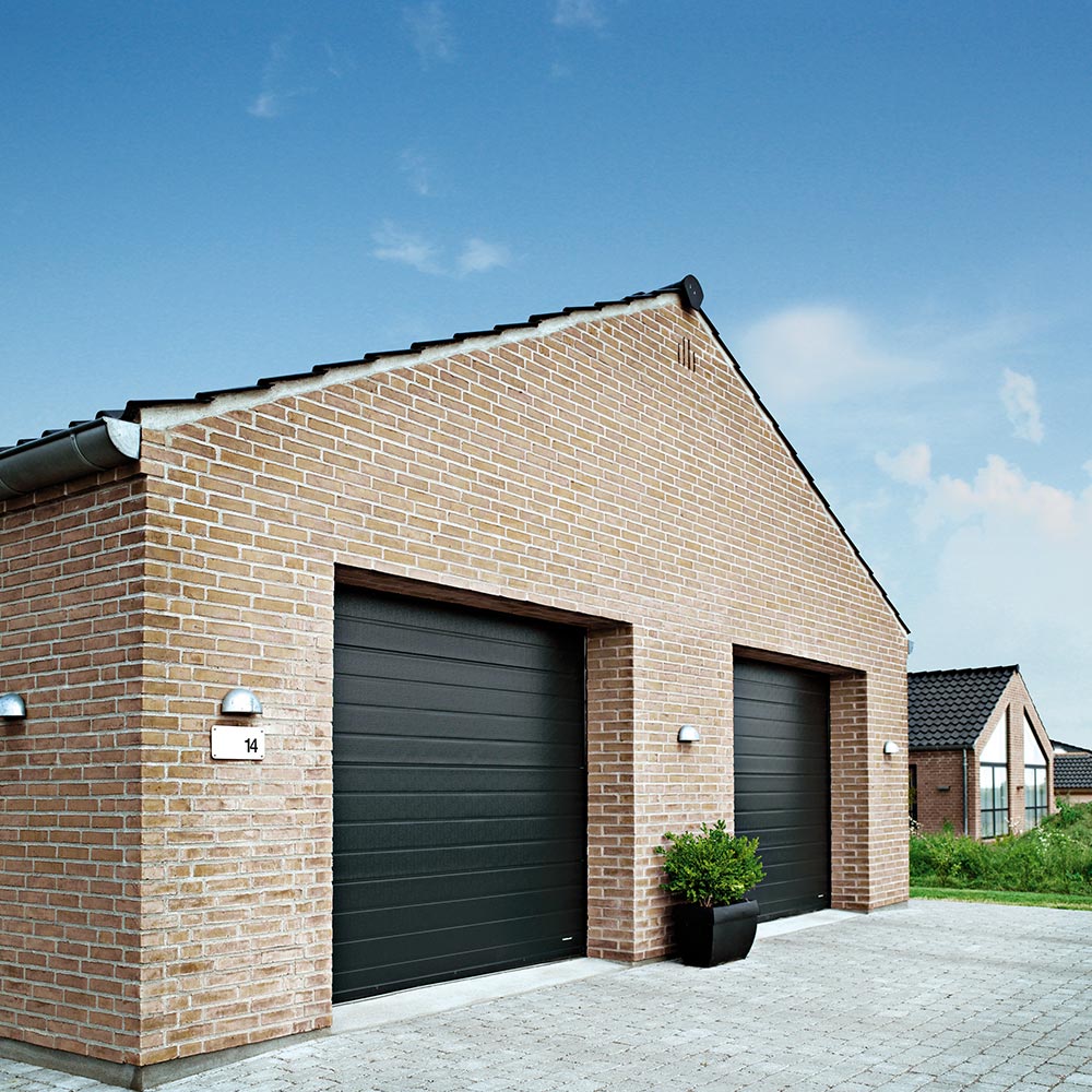 Garageport Lindab Basic - Takskjutport Svart, 2500 x 2100mm