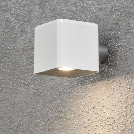 Vägglykta kub Konstsmide Amalfi LED Vit